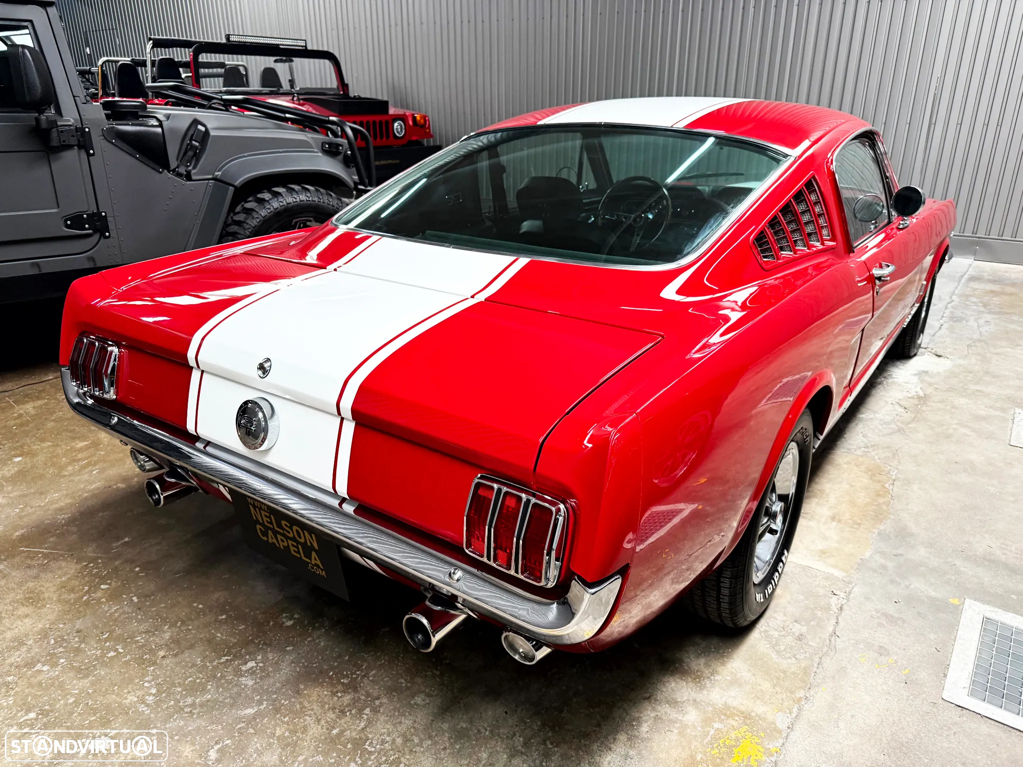 Ford Mustang - 9
