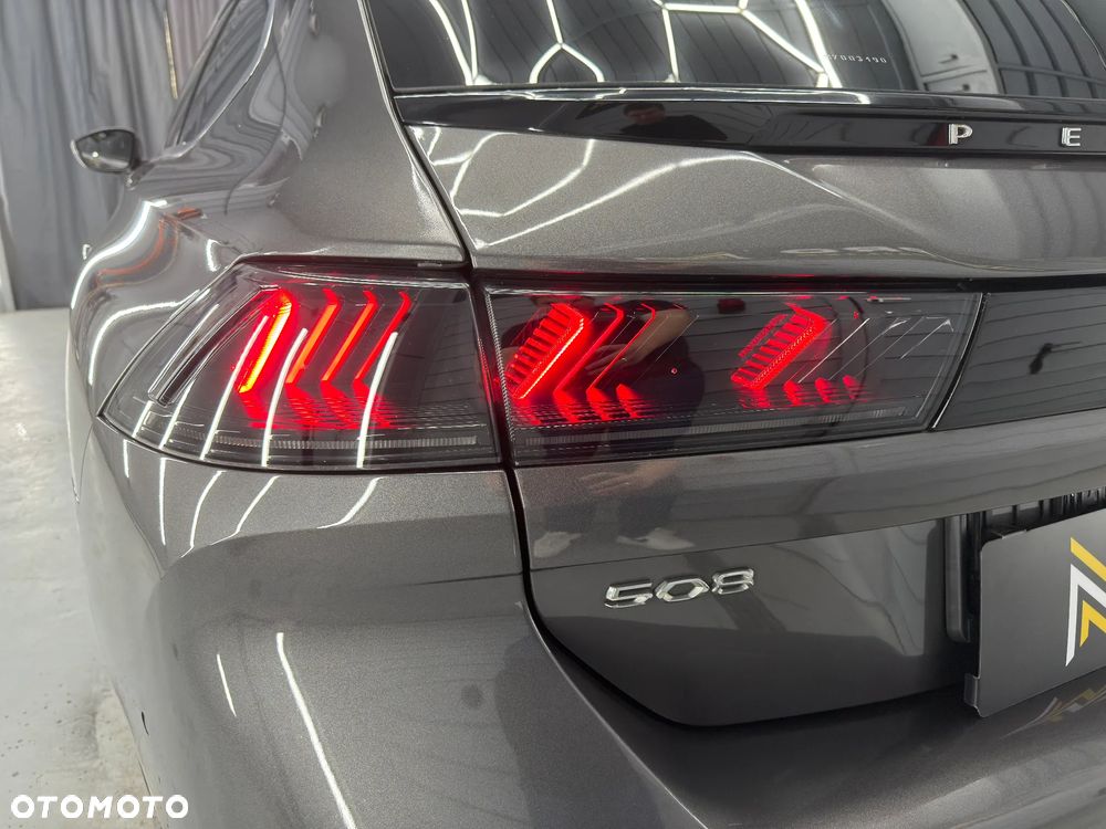 Peugeot 508 BlueHDi 130 EAT8 Allure Pack - 31