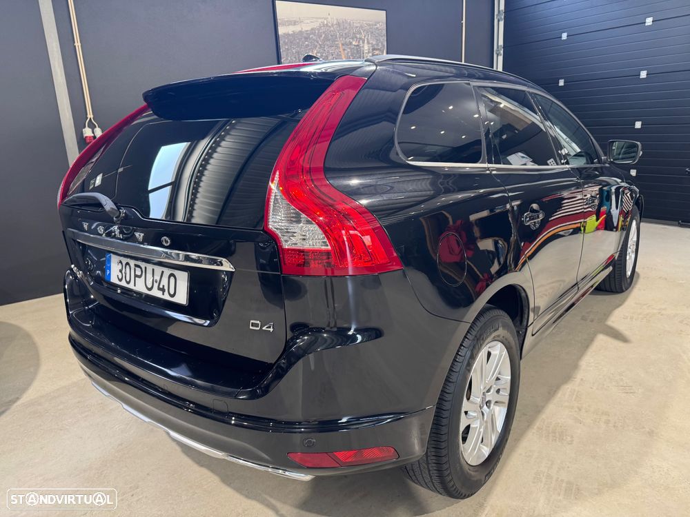 Volvo XC 60 2.0 D4 Momentum - 9