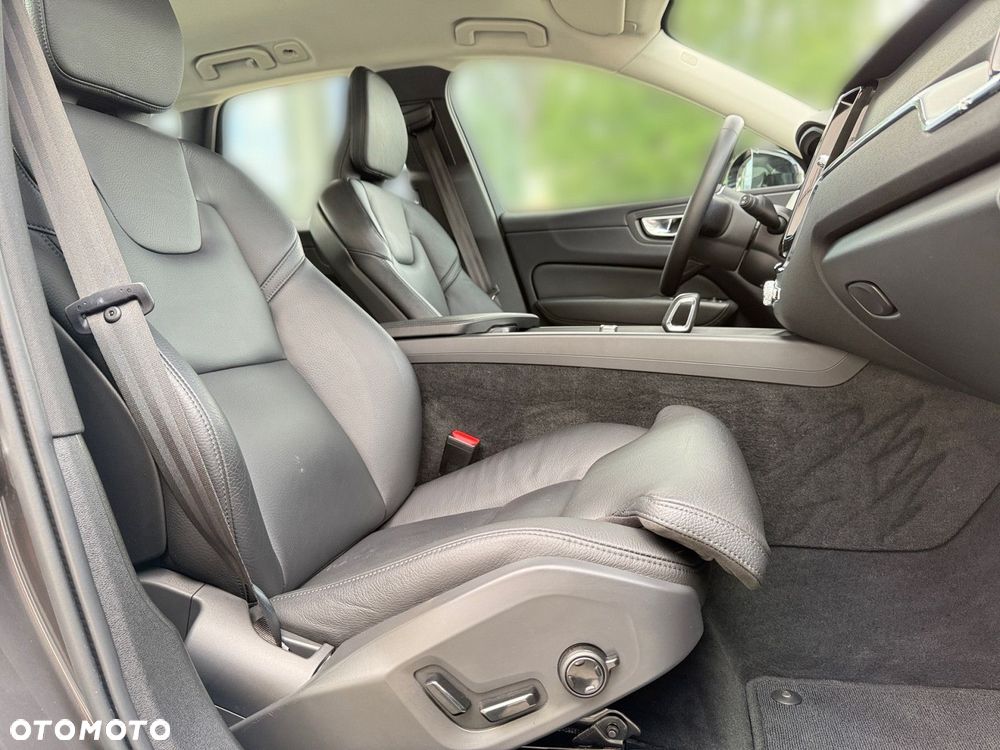 Volvo XC 60 - 26