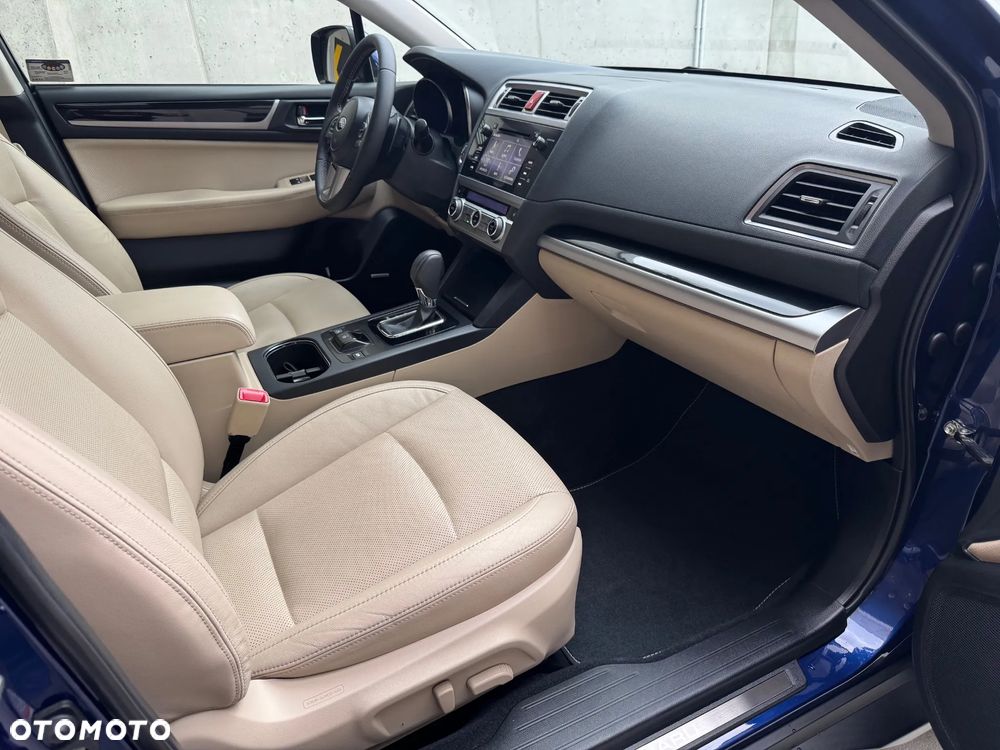 Subaru Outback 2.5i Exclusive - 18