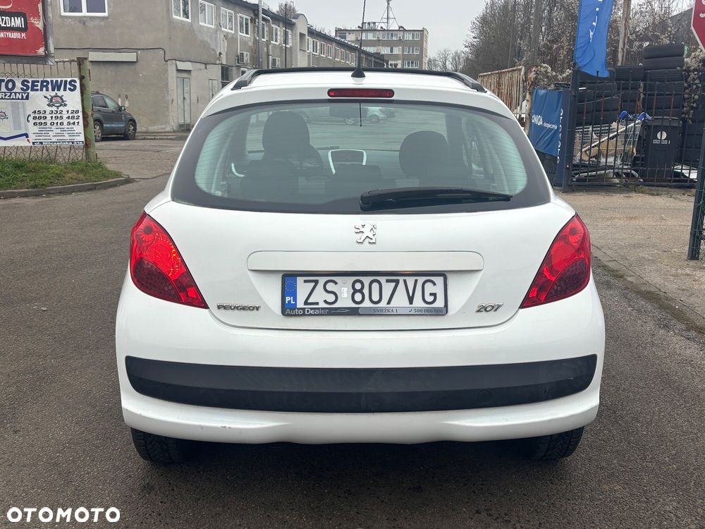 Peugeot 207 95 VTi Urban Move - 10
