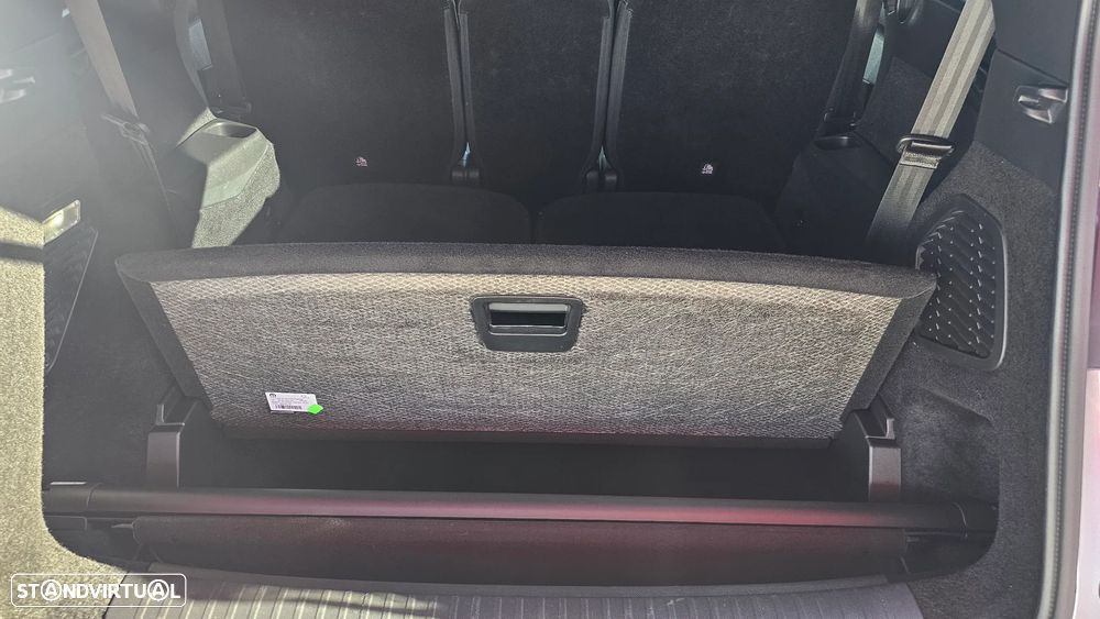 Peugeot 5008 Hybrid 145 e-DSC6 Allure - 40