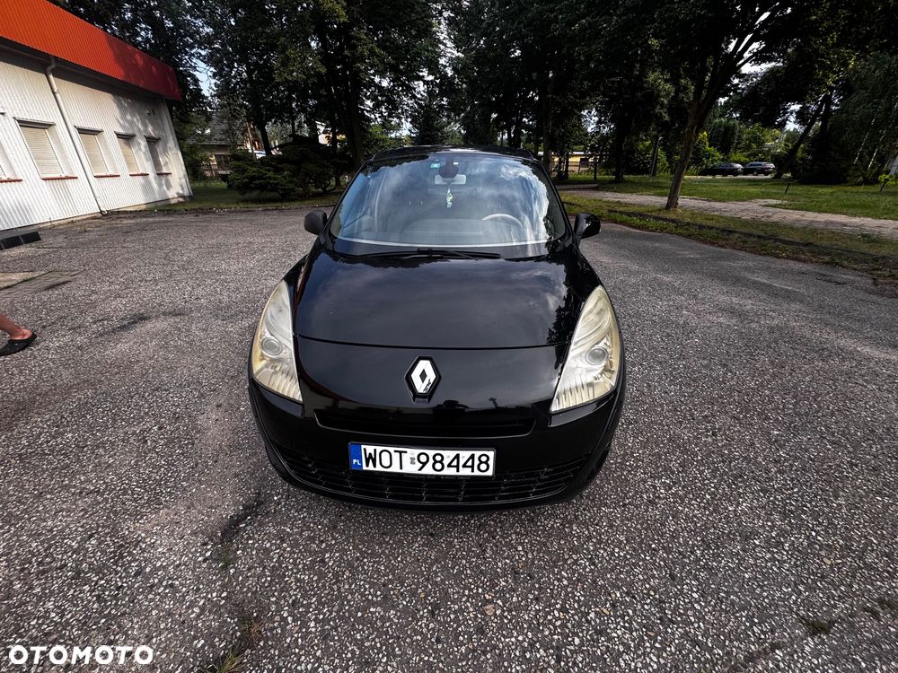 Renault Scenic 1.9 dCi Tech Run - 3