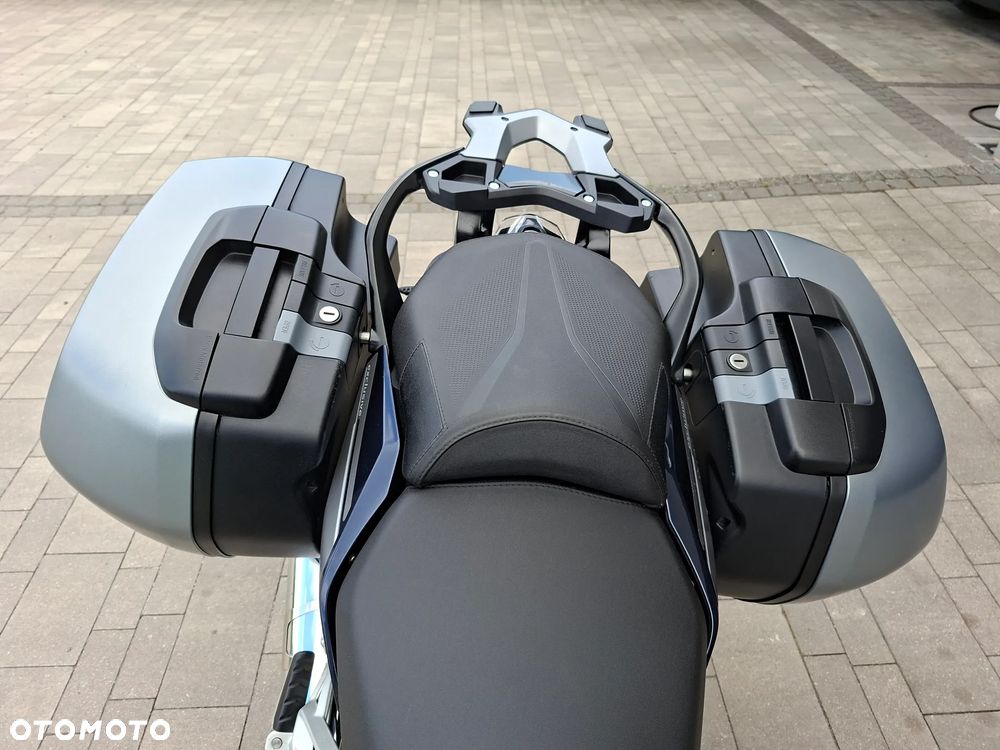 BMW RS - 23