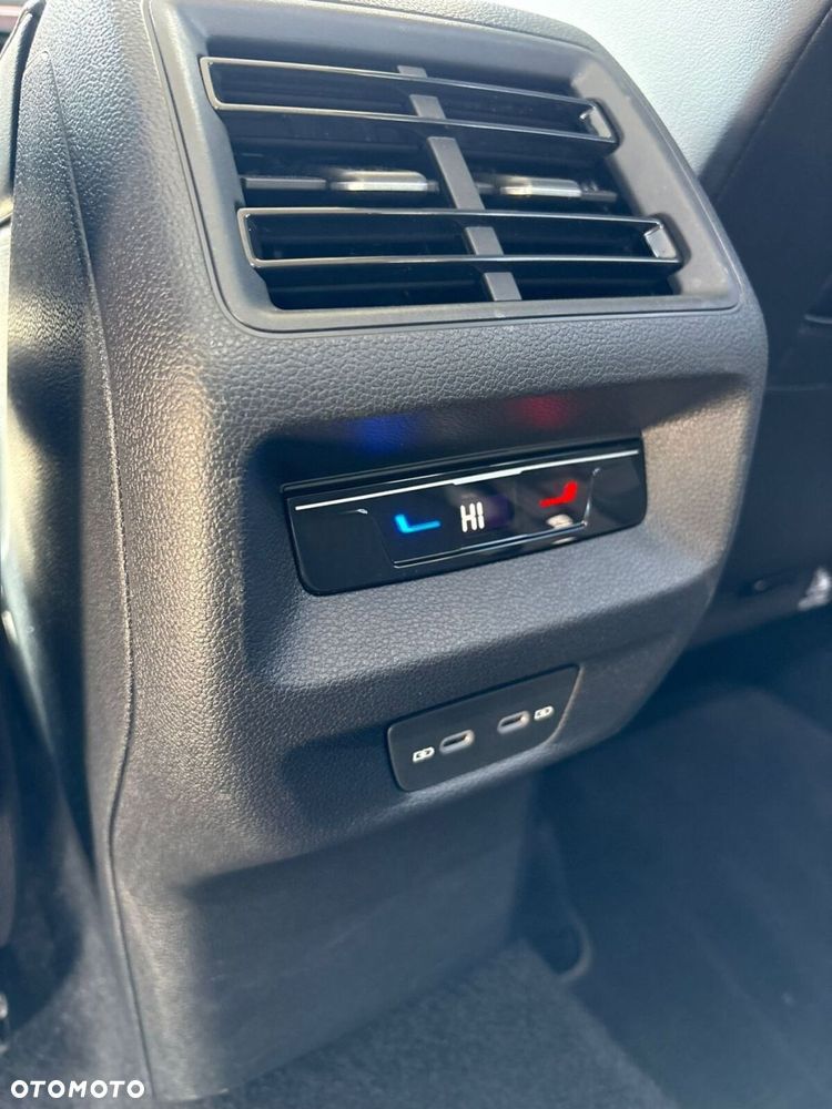 Volkswagen Tiguan - 40