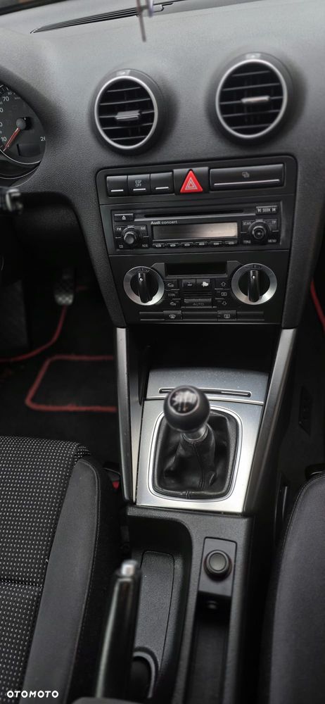 Audi A3 Sportback 1.9 TDI Attraction - 13