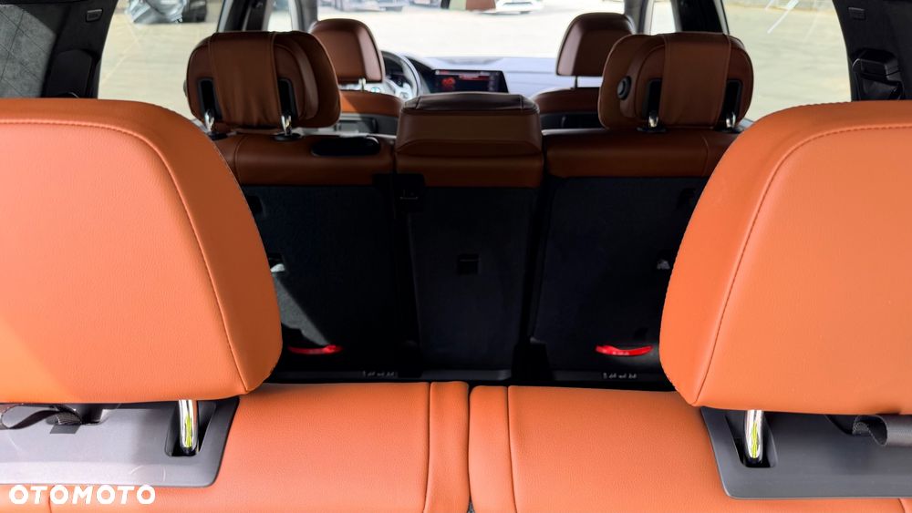 BMW X7 M50i - 7