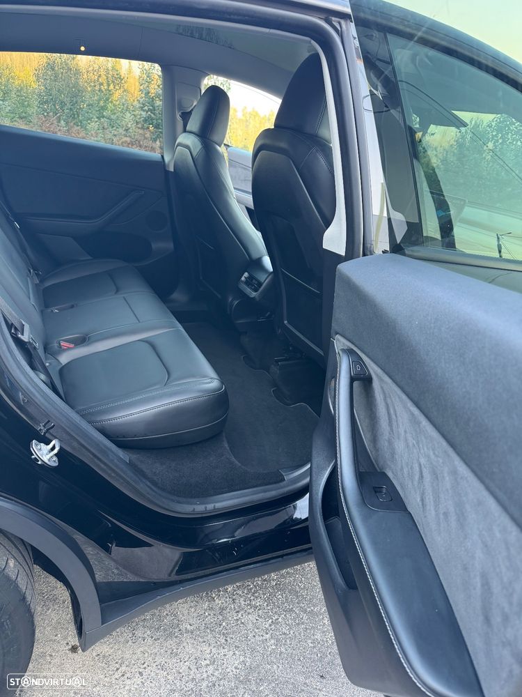 Tesla Model Y Standard - 22