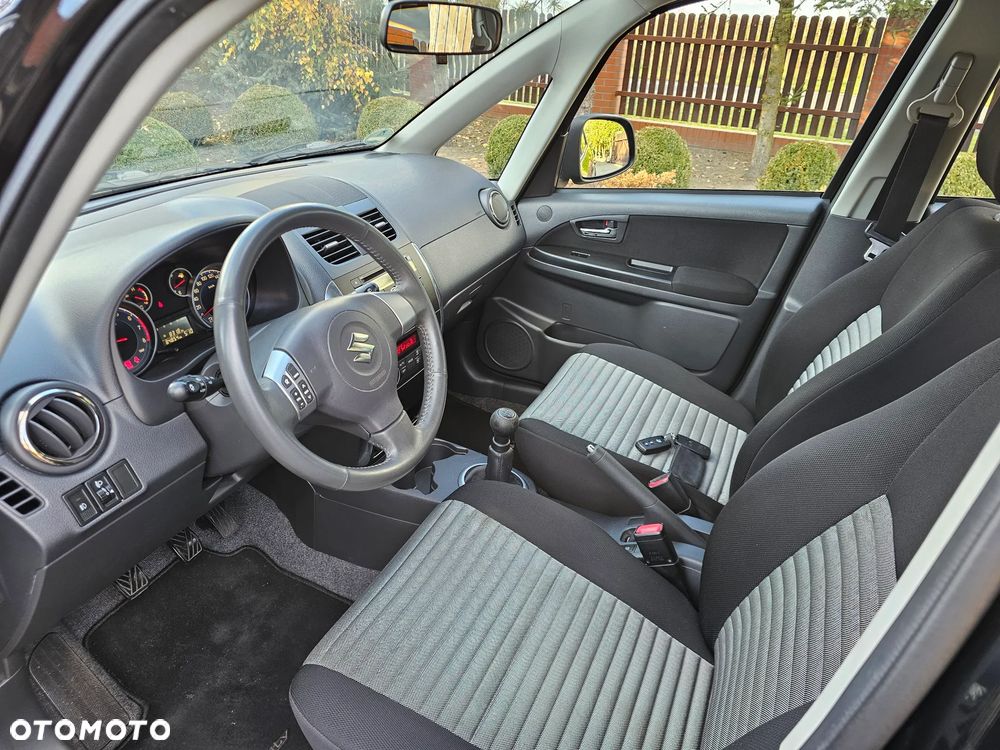 Suzuki SX4 - 15