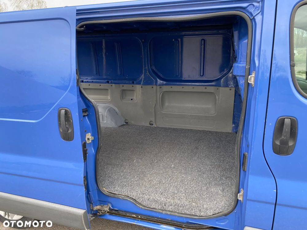 Renault trafic long - 6
