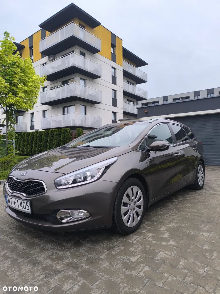 Kia Ceed 1.6 GDI L - 11