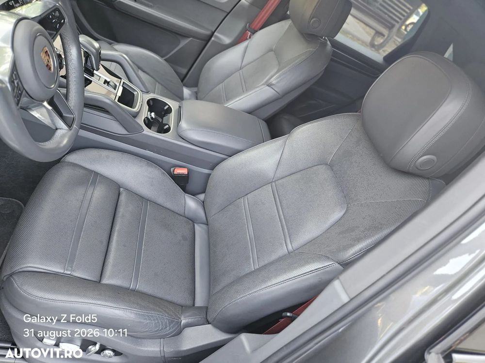 Porsche Cayenne Standard - 5