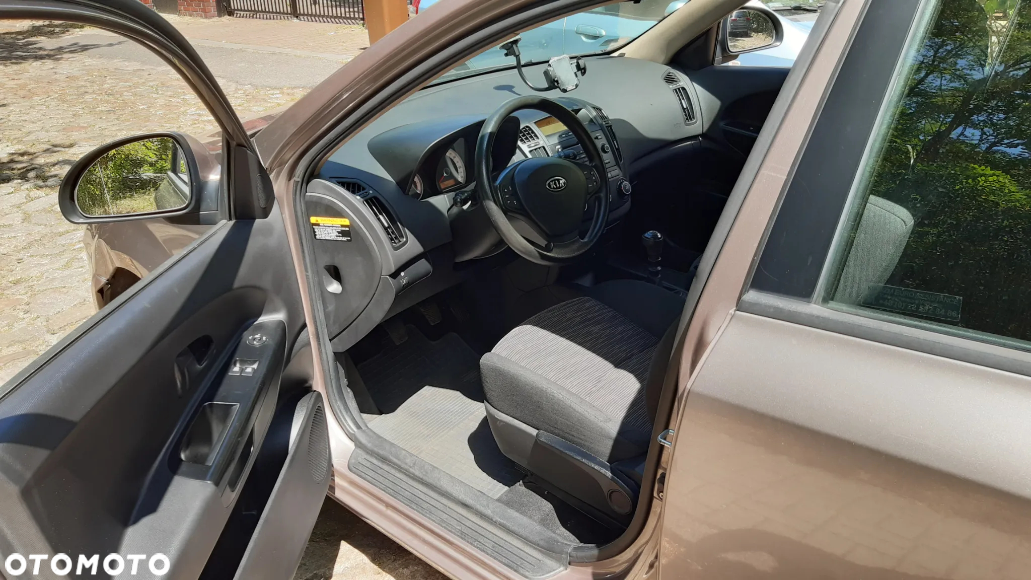 Kia Ceed - 7