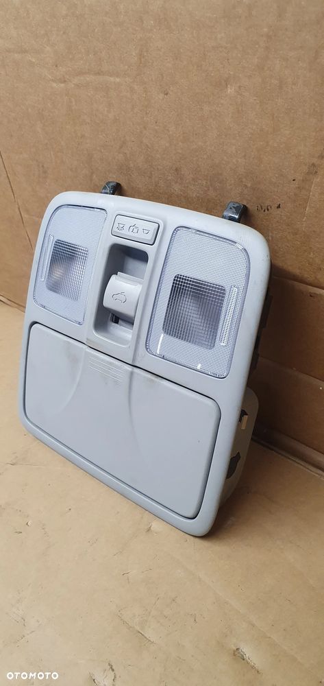 Lampka podsufitki oświetlenie kabiny Hyundai IX35 92820-2SXXX - 3