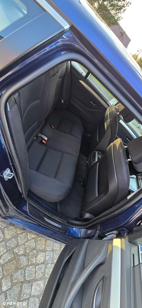 BMW Seria 5 525d - 6