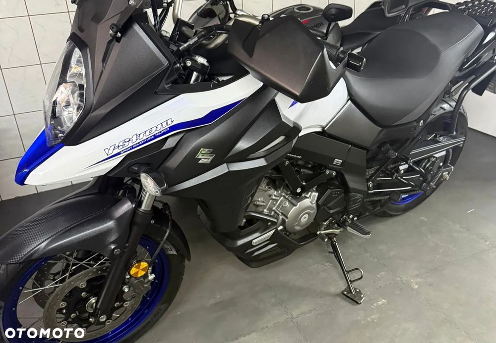 Suzuki V-STROM - 41