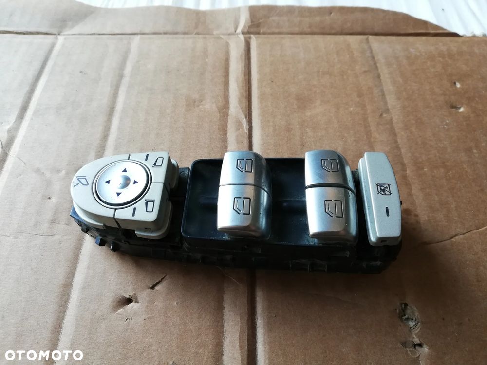 MERCEDES W205 C KLASA PRZEŁĄCZNIK PANEL STEROWANIA SZYBAMI A2229056800 - 1