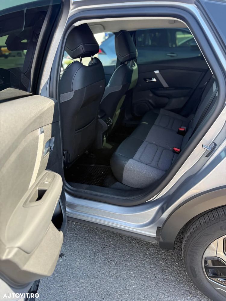 Citroën C4 PureTech 130 Stop&Start EAT8 FEEL PACK - 6