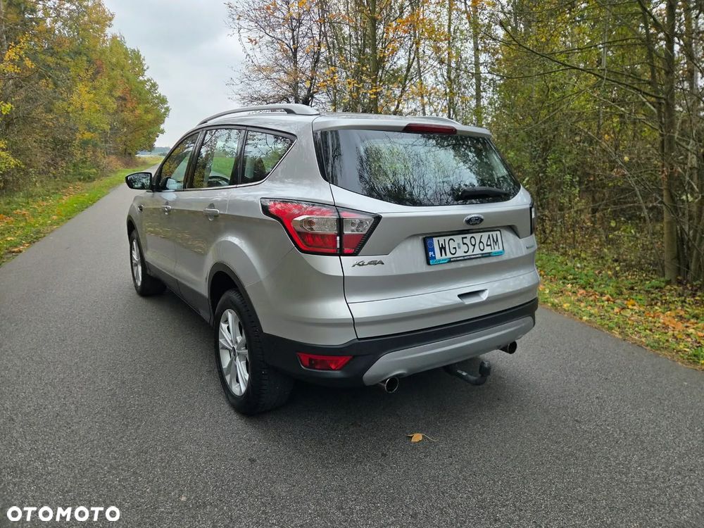 Ford Kuga 1.5 EcoBoost 2x4 Business Edition - 11