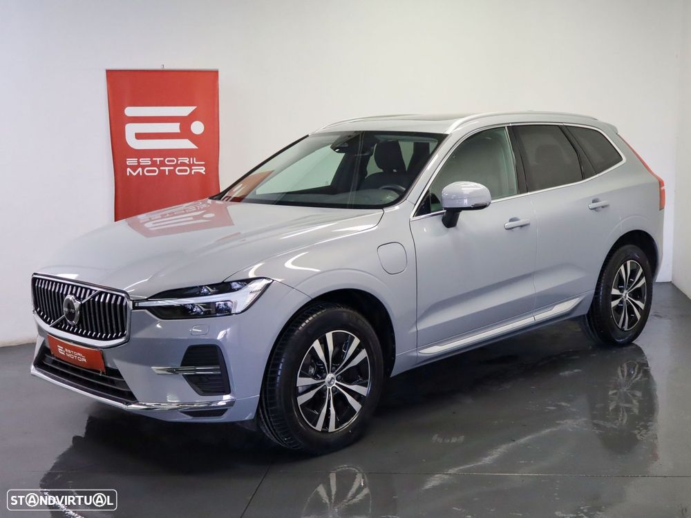 Volvo XC 60 2.0 T6 PHEV Core AWD - 2