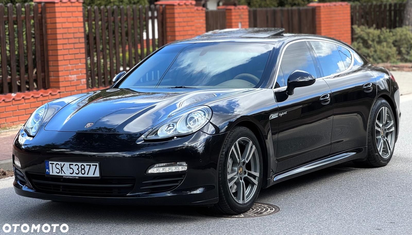 Porsche Panamera S Hybrid - 1