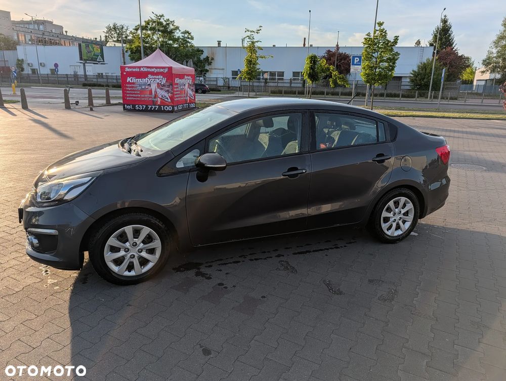 Kia Rio 1.4 XL - 4