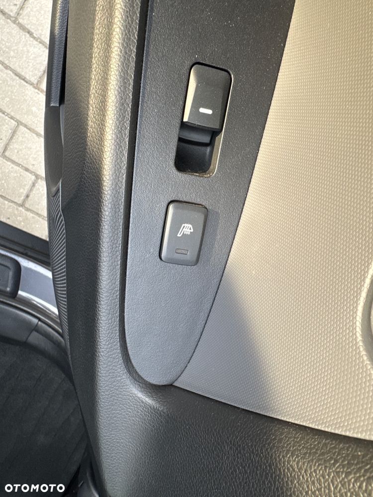 Kia Sportage 1.6 GDI 2WD Fifa World Cup Edition - 24