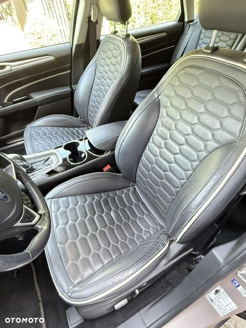 Ford Mondeo Vignale 2.0 TDCi PowerShift - 9