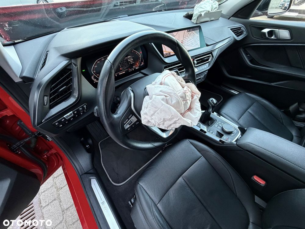 BMW Seria 1 118i GPF Sport Line - 31