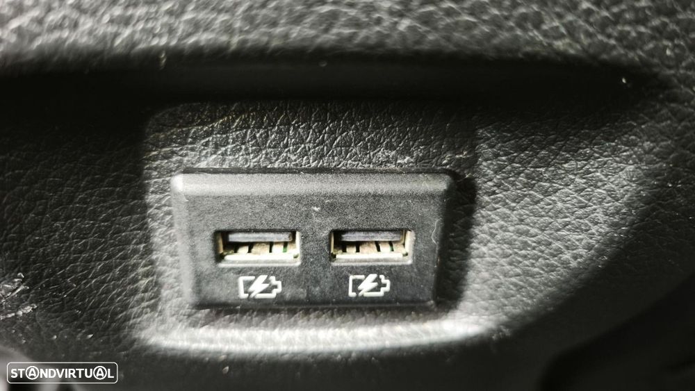 Nissan Qashqai 1.3 DIG-T N-Connecta J18 Led - 27
