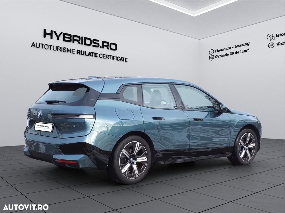 BMW iX xDrive40 - 3