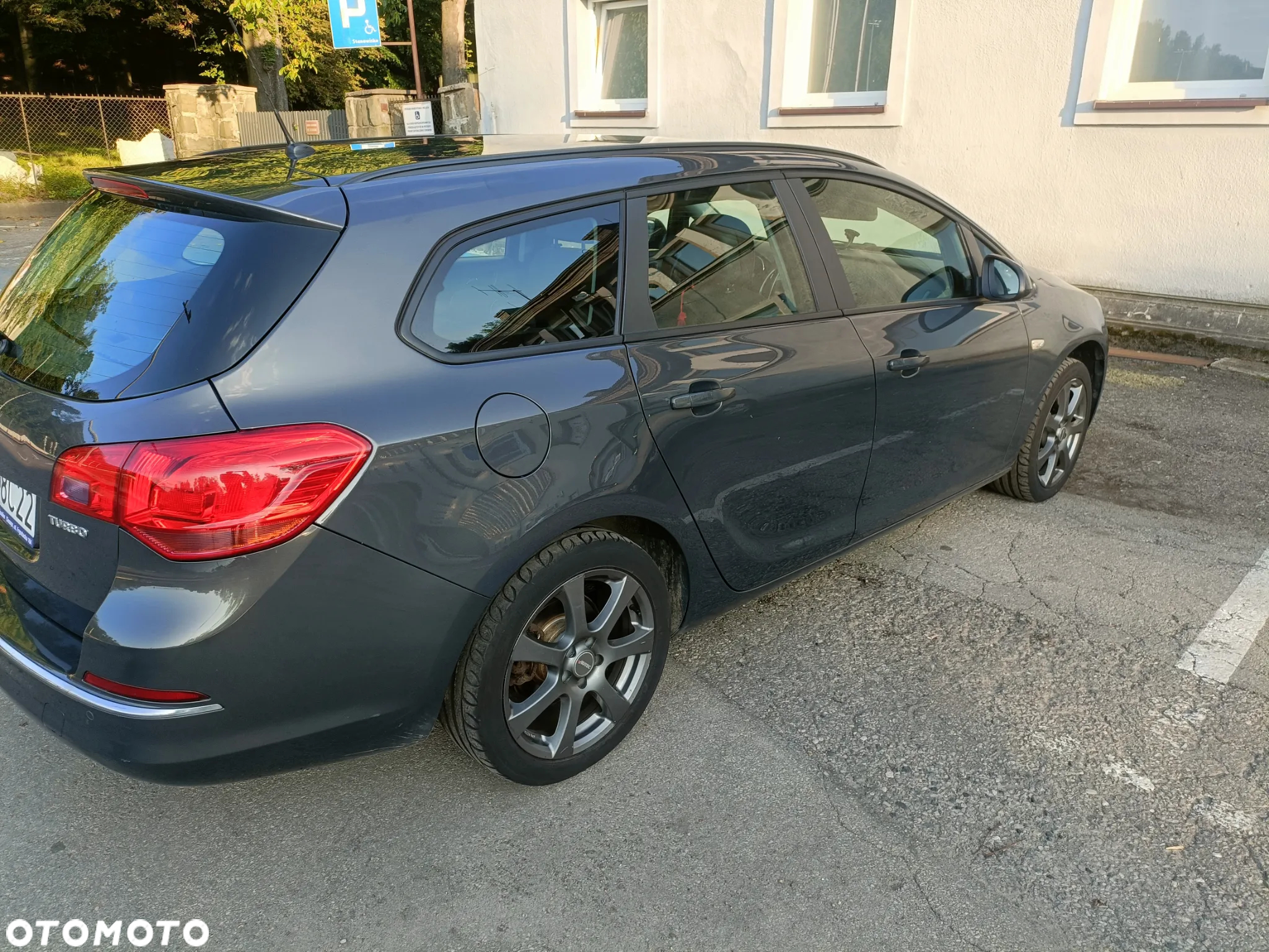Opel Astra IV 1.4 T Sport EU6 - 11