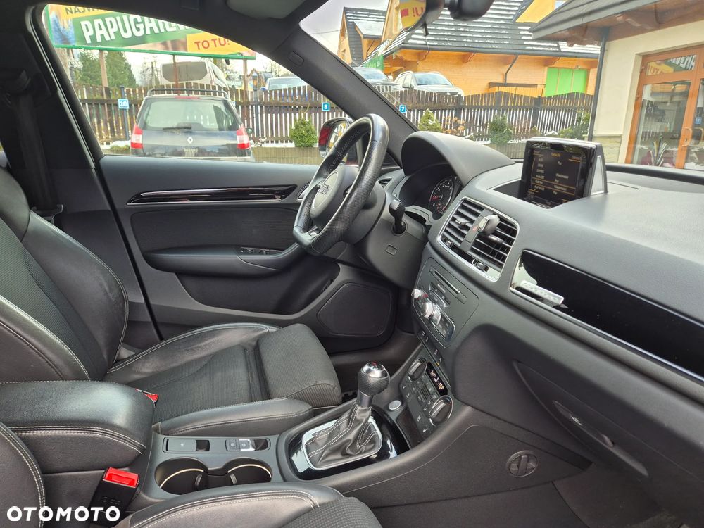 Audi Q3 2.0 TFSI Quattro Sport S tronic - 12