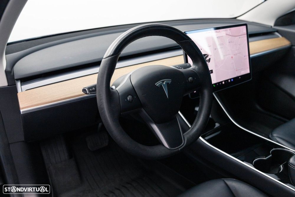 Tesla Model 3 Standard RWD Plus - 23