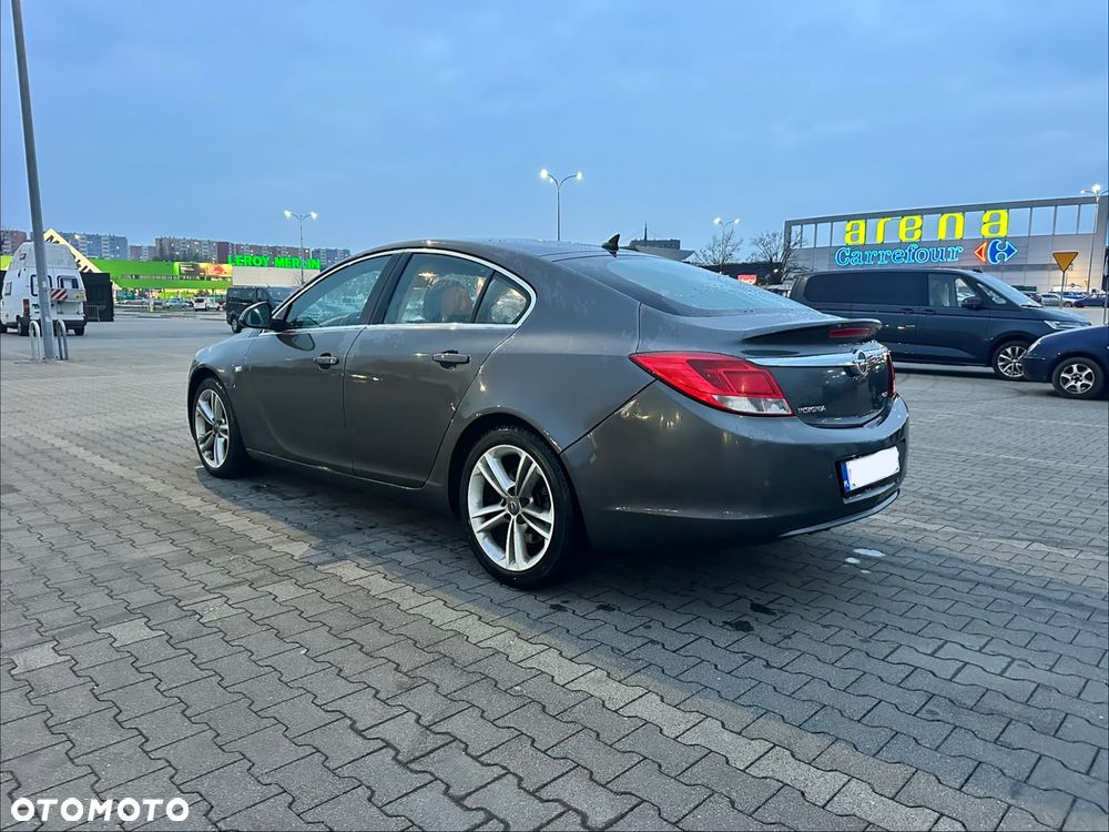 Opel Insignia 2.0 CDTI Automatik - 2