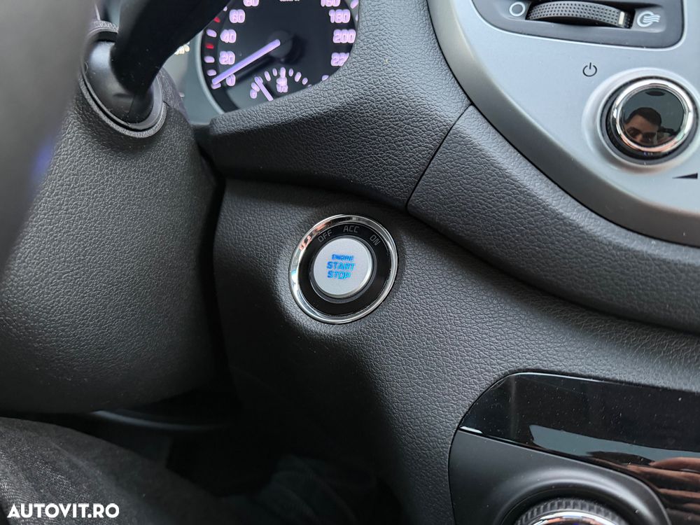 Hyundai Tucson 2.0 CRDI 4WD 6AT Style - 20