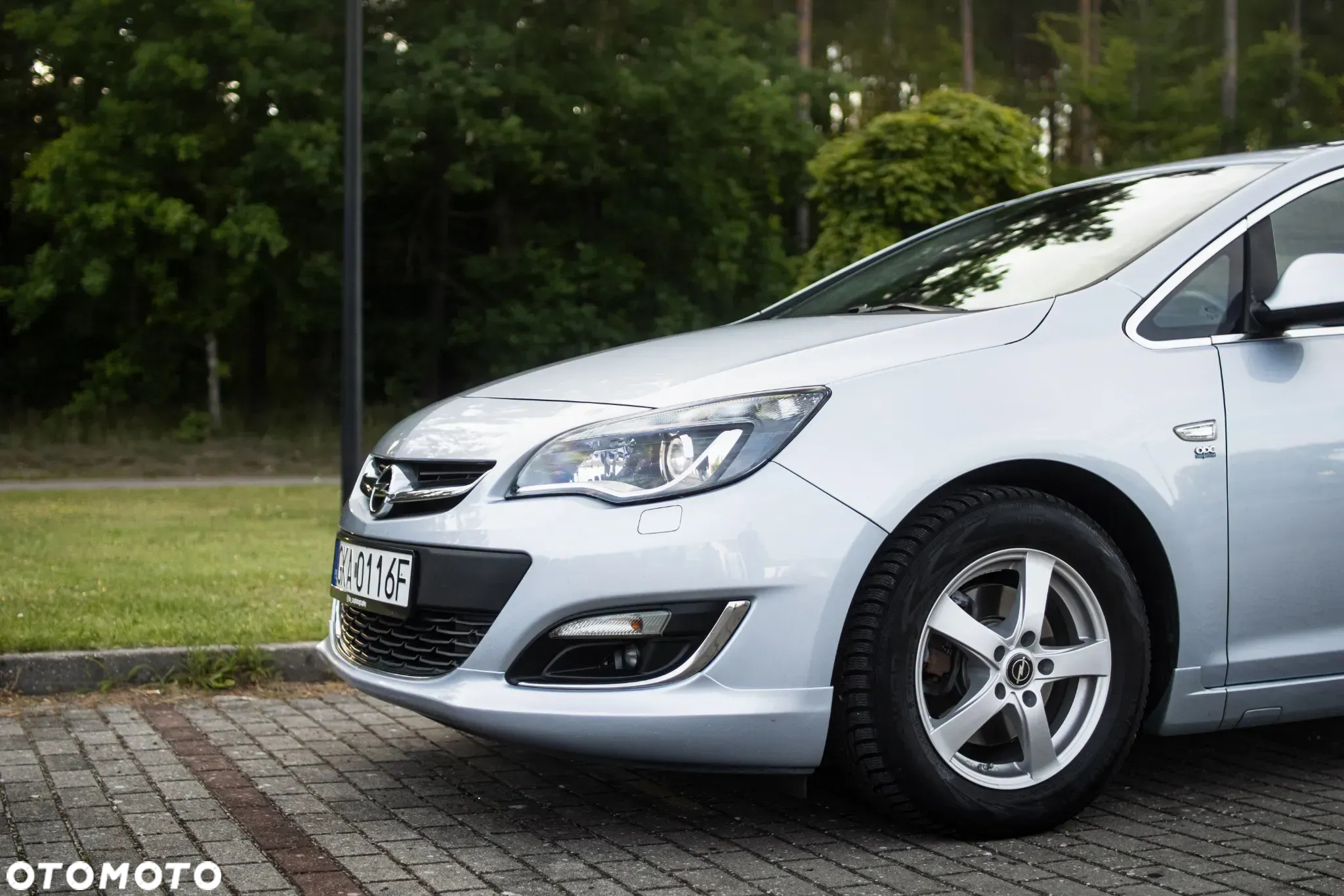 Opel Astra 2.0 CDTI DPF Sport - 24