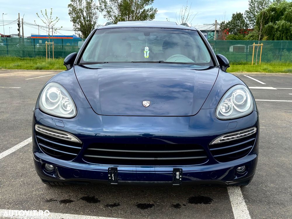 Porsche Cayenne 3.0 L V6 - 1