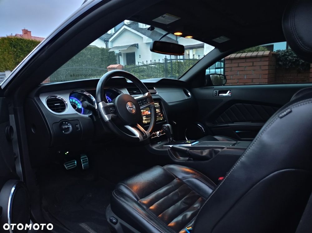 Ford Mustang 3.7 V6 Premium - 22