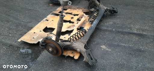 Peugeot 307 FL Lakier EZWD 2005-2008 307 SW Kombi Maska przód Drzwi przednie Drzwi Tylne SW Lampy Tył SW Belka tylnego zawieszenia Tarcze abs - 15