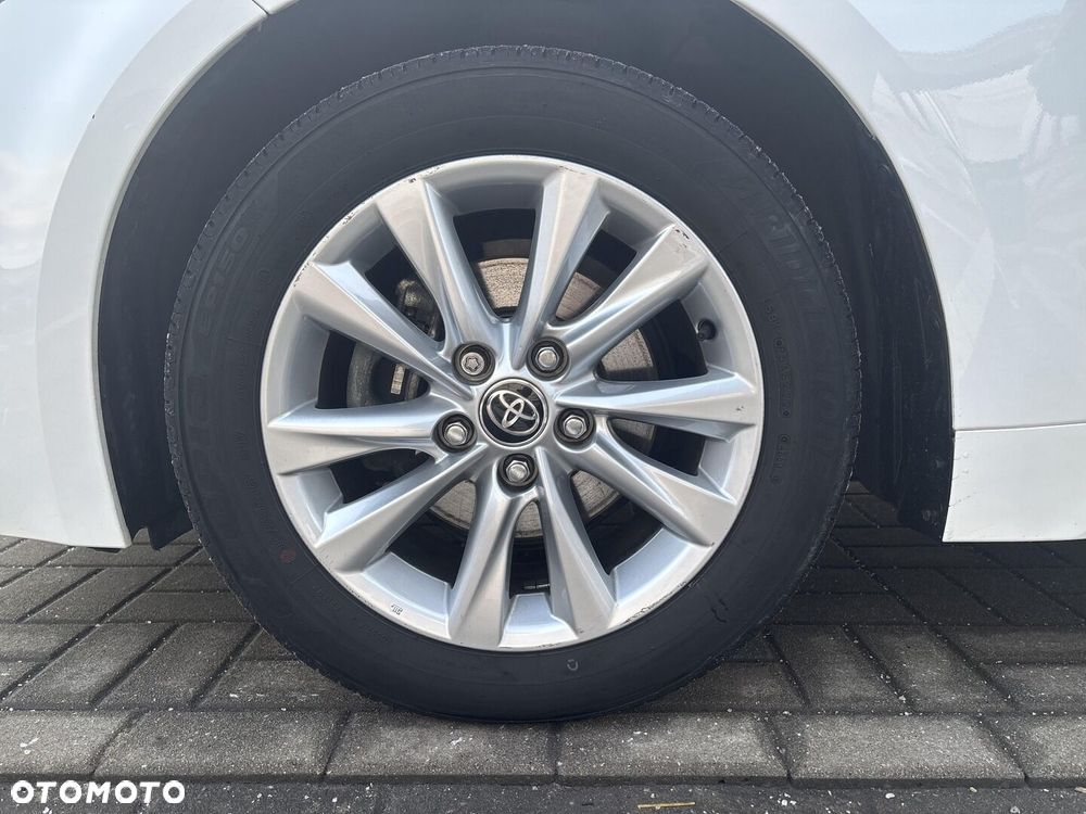 Toyota Corolla - 23