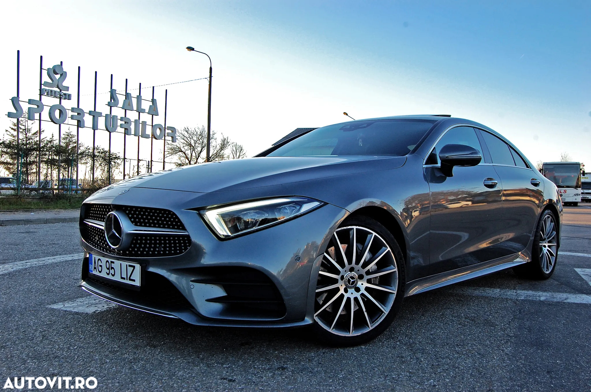 Mercedes-Benz CLS 300 d Aut - 5