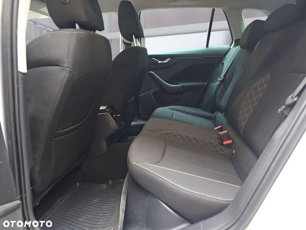 Skoda Scala 1.0 TSI Ambition - 10