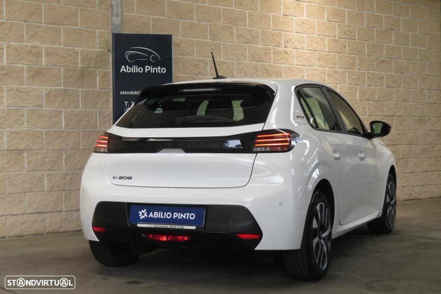 Peugeot e-208 50 kWh Style - 27