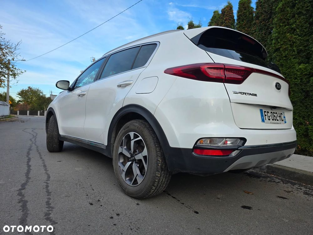 Kia Sportage 1.6 CRDI 2WD Eco-Dynamics+ (48V M-H) VISION - 33