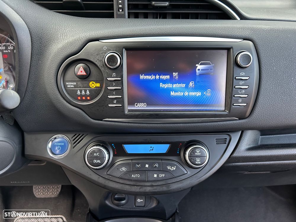Toyota Yaris - 11