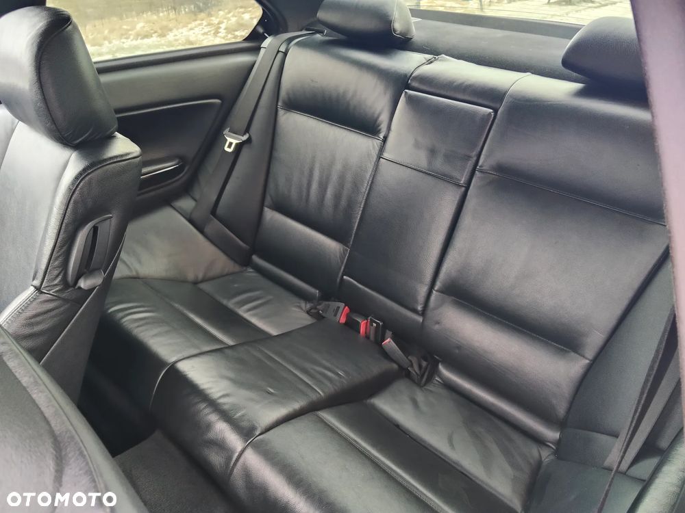 BMW Seria 3 328Ci - 14
