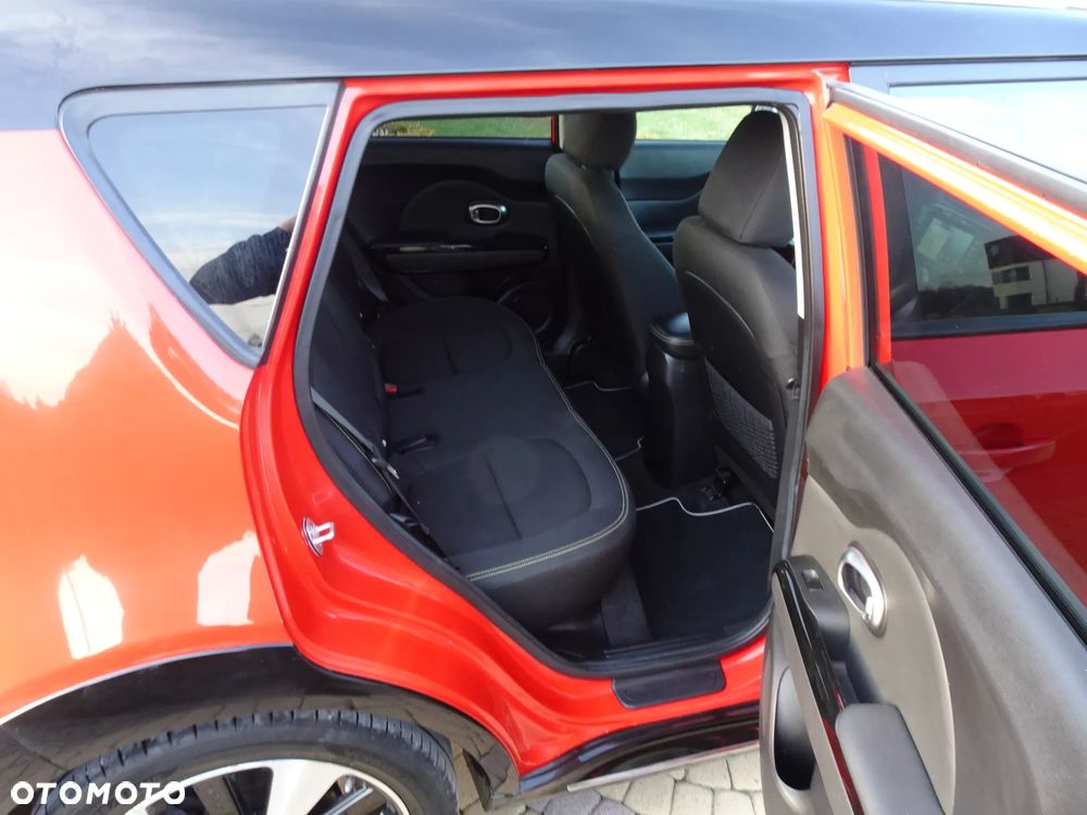 Kia Soul 1.6 CRDI XL - 13