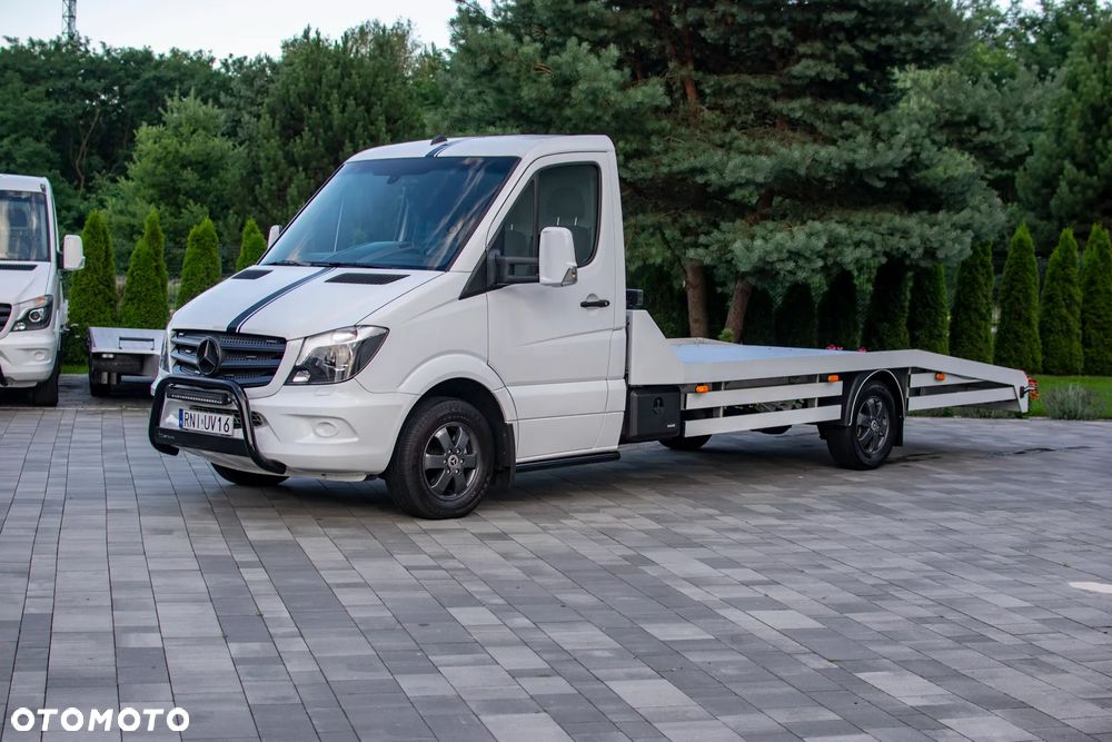 Mercedes-Benz Sprinter 319 - 14
